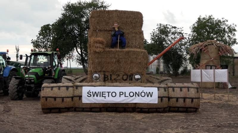 DOŻYNKI GMINNE W KREROWIE