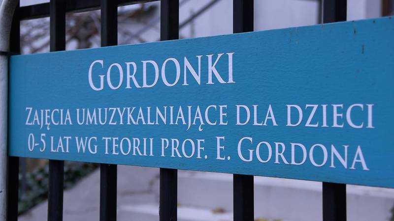 GORDONKI, CZYLI ZAJĘCIA UMUZYKALNIAJĄCE